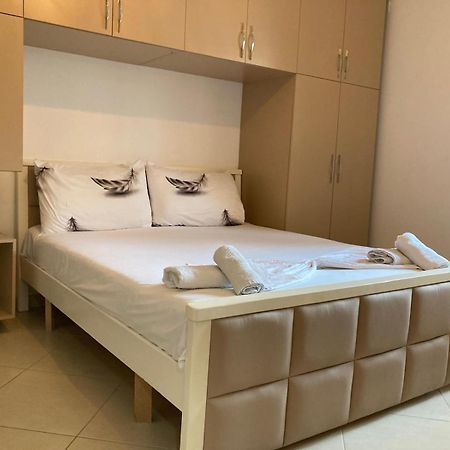 Hergi Apartament Vlora Kültér fotó